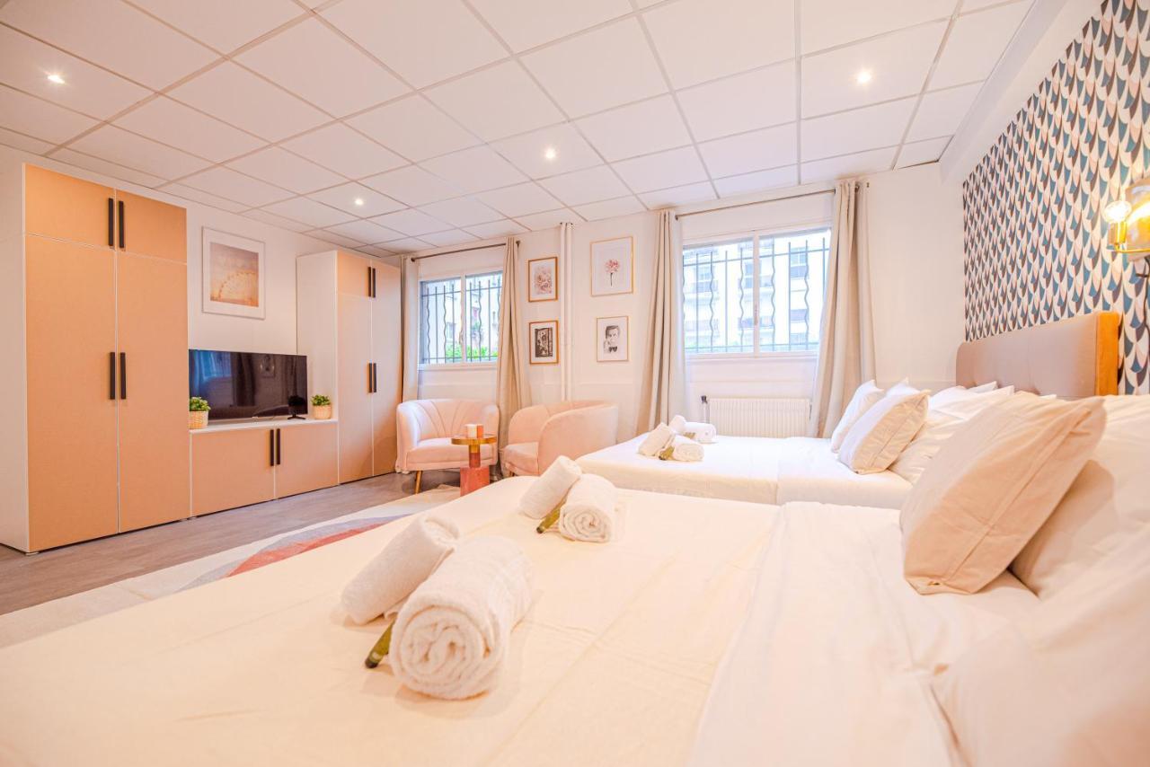 Luxury Flat- Eiffel Tower Aparthotel París Exterior foto